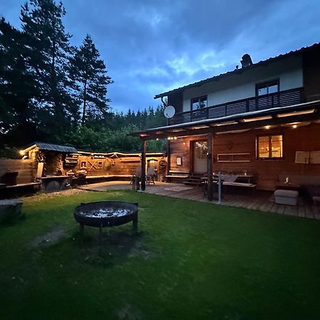 Ferienhaus Im Wald Edelschrott Exterior photo
