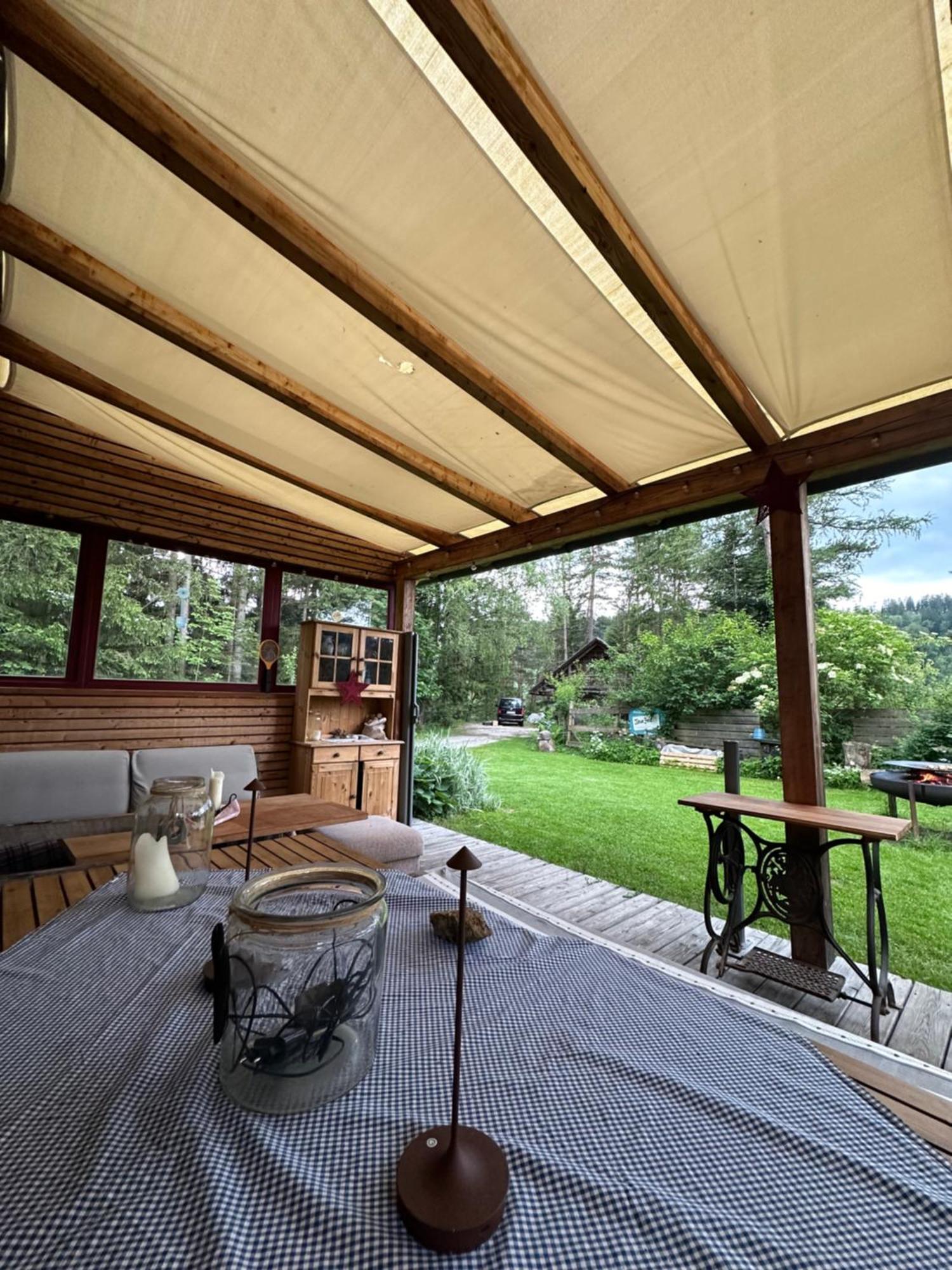 Ferienhaus Im Wald Edelschrott Exterior photo