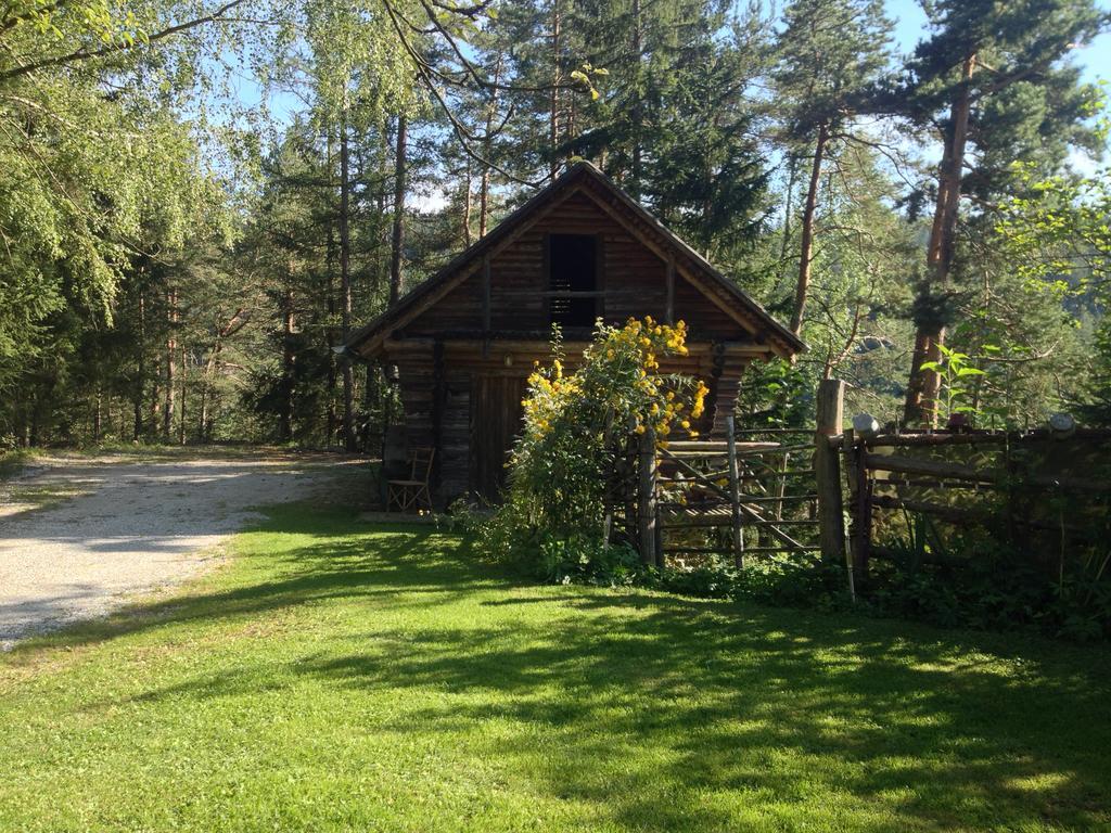 Ferienhaus Im Wald Edelschrott Exterior photo
